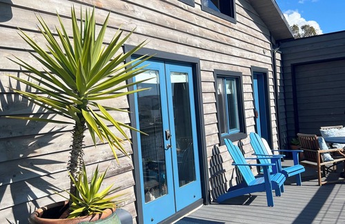 Morro Bay Casa | The Boathouse Cottage, Waterfront Morro Bay