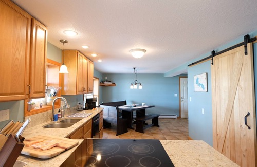 Forest Lake Casa | The Boathouse 4 Bed 2 1/2 Bath Lake Home