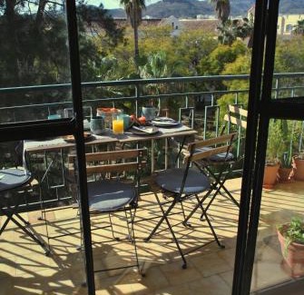 El Ejido Apartamento | THE BOHO-CHIC OASIS, lovely city center apartment