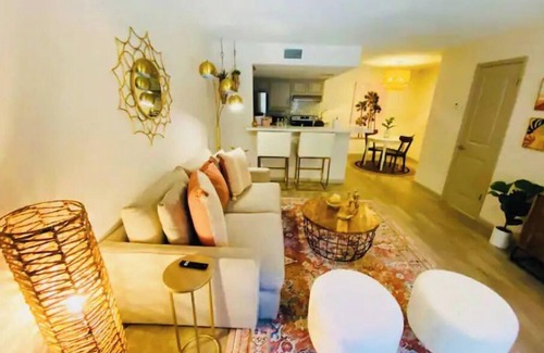 Brownsville Condominio | The Boho in BTX - Adults Only