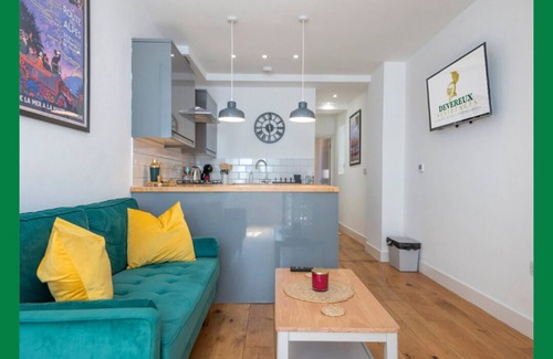 East Walworth Apartamento | The Borough Suite @Devereux Residences