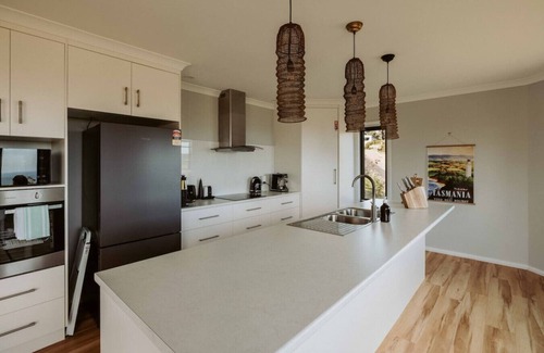 Waratah-wynyard Council Casa | The Bothy at Dòigh Nàdair - Boat Harbour