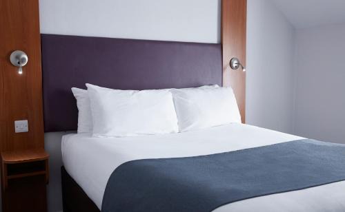 Hucknall Hotel | The Bowman by Greene King Inns