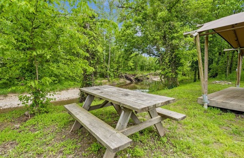 Peace Valley Alquiler De RV | The Boyd- our smallest accommodation
