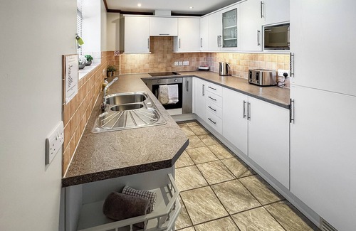 Lusby Cabaña | The Bran House- 23526