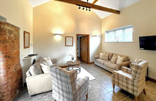Lusby Cabaña | The Bran House- 23526
