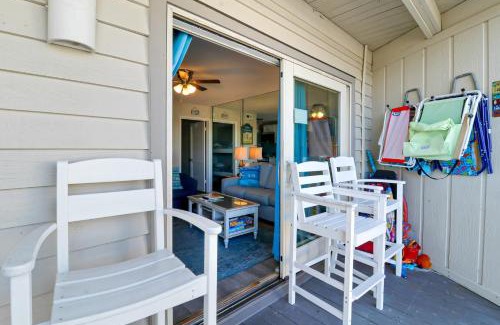 North Forest Beach Apartamento | The Breakers #220 Beach Condo, Beautiful Ocean View at Coligny Beach, 4 N Forest Beach Drive Hilton Head, Walk to all Shops Restaurants, Renovated Jan 2024, Vacation Rental HHI LLC
