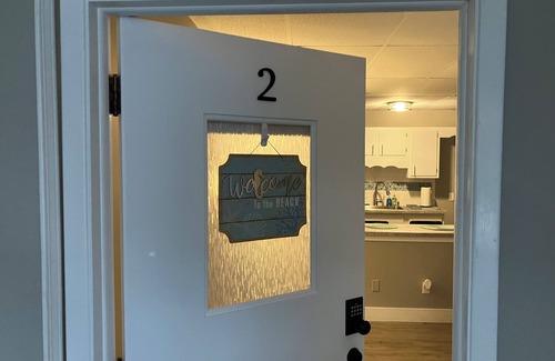 Fairport Harbor Apartamento | The Breakwall Suite!