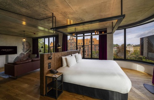 Srodmiescie Hotel | The Bridge Wroclaw - MGallery
