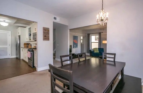 Alphabet Historic District Casa | The Bridgetown, steps away from NW 23rd shops and eateries