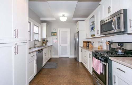 Alphabet Historic District Casa | The Bridgetown, steps away from NW 23rd shops and eateries