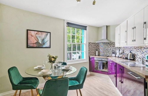 Bristol Floating Harbour Apartamento | The Bristol Harbourside Apartments - Sleeps 16