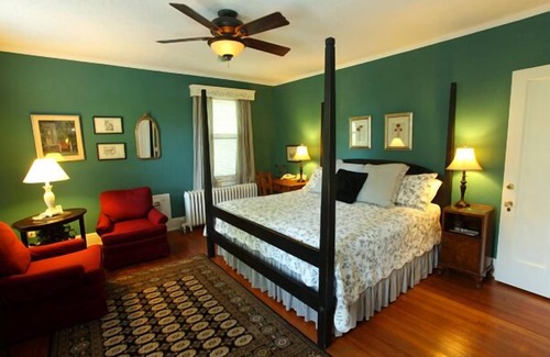 Mann Cama Y Desayuno | The Brown Street Inn
