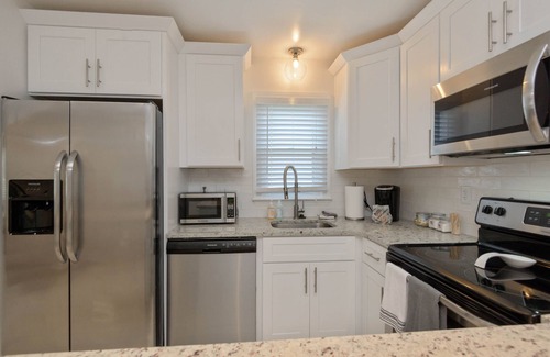 Hillsboro West End Condominio | Dreamy 2BR Condo en el centro de Nashville!