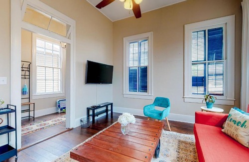 Galveston Casa | The BS Family Cottage