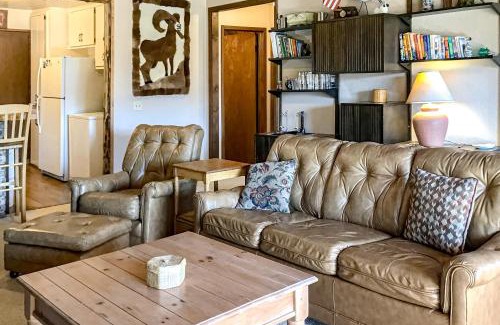 Alpine Village Casa | The Buck House