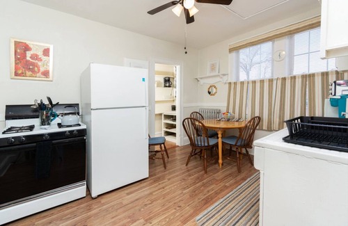 Downtown Hartford Apartamento | The Bushnell Suite C2 CURRENT Upgrades are Underway Daily!