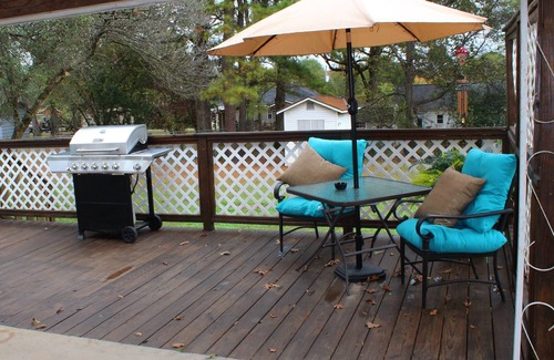Batesville Casa | The Button Bungalow near Historic Downtown Batesville