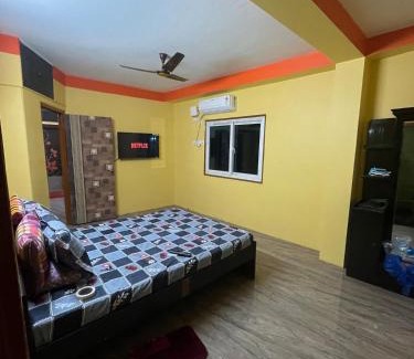 Kolkata Apartamento | The Bypass Nest-with Private Cozy Attached Terrace