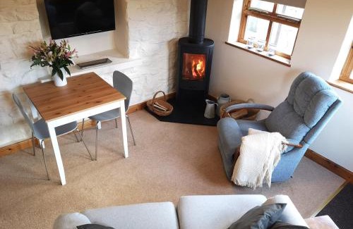 Rhosybol Casa | The Byre