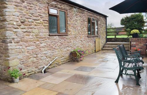 Little Cowarne Casa | The Byre