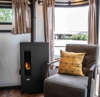 's-Hertogenbosch Alquiler De Eote | The Côôn Tinyfloatinghome