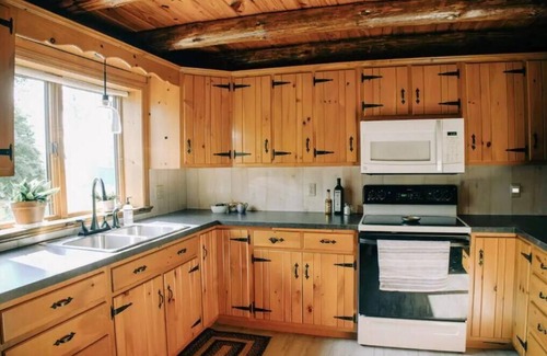 Narvon Cabina | The Cabin at Sleepy Hollow Farm
