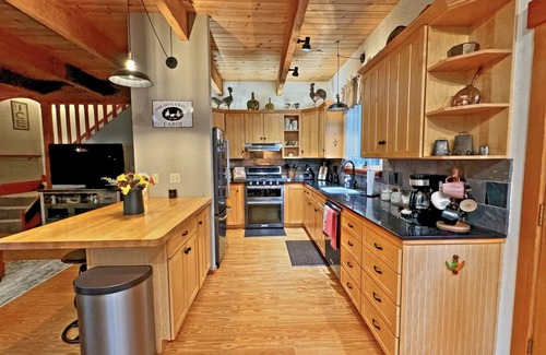 Westhaven-Moonstone Cabina | The Cabin at the Redwoods