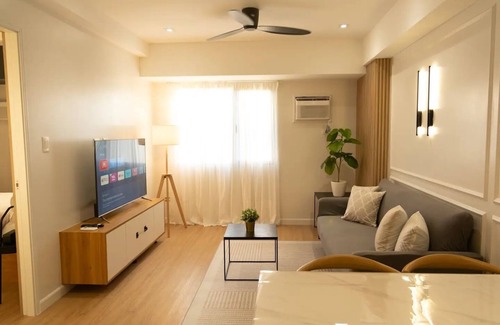 Silang Junction South Condominio | The Cabin Ayala Serin by John Morales