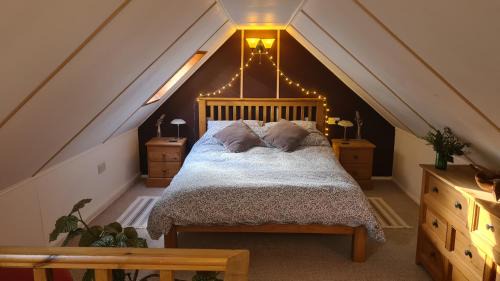 Litlington Casa | The Cabin, Litlington - Dogs Welcome!