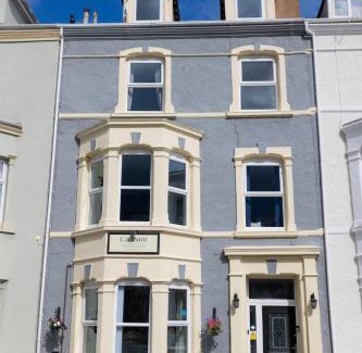 Llandudno Casa | The Cadnant Holiday House