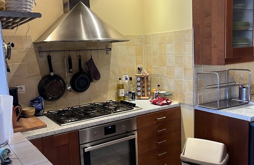 Arles City Centre Apartamento | La calma de un gran corazón departamento de terraza histórica, bien equipado