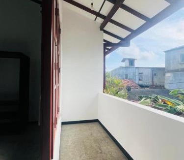 Thiranagama Hotel | The Calm Palm