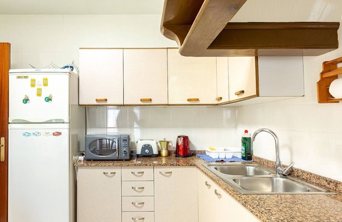 Distrito Rural Este Cabaña | La Sosiega. Casa rural en Gijón con jardín y parking privado. Alquiler íntegro