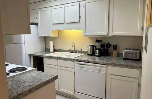 Winston - Salem Apartamento | The Camel City Blue Note!
