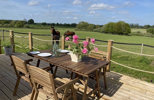 Banbury Cabina | The Campion