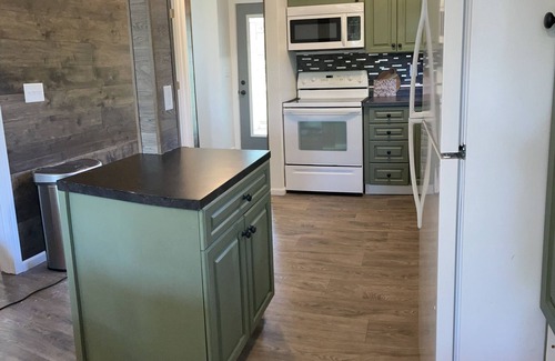 Downtown Des Moines Casa | The Capitol House-East Village/Downtown, King Bed