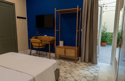 Victoria Cama Y Desayuno | The Carob Tree B&B