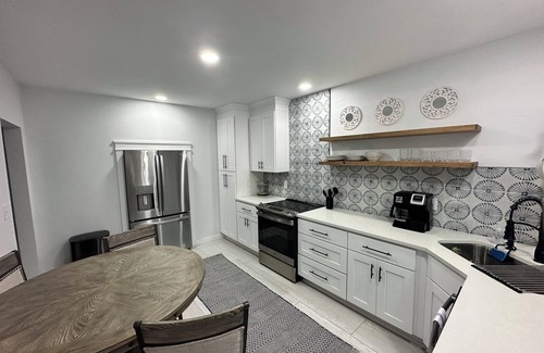 Dam Neck Casa | The Carolina Dream, Dogs Welcome! Fully remodeled in 2023