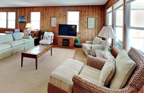 Topsail Beach Casa | The Caroline