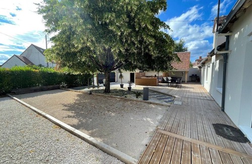 Romorantin-Lanthenay Casa | The carpenter's farmhouse: Château and Beauval