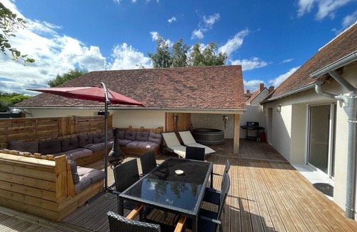 Romorantin-Lanthenay Casa | The carpenter's farmhouse: Château and Beauval