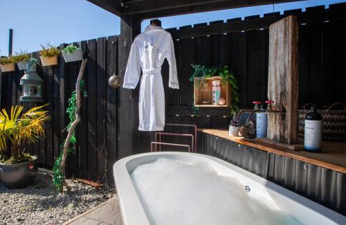 West Laroch Casa | The Carriage at Creagan
