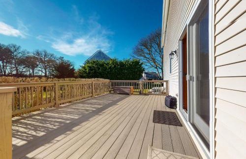 East Harwich Casa | The Carriage House