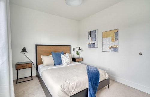 Humboldt Apartamento | The Cascadia Retreat - Luxury Home - 90 WalkScore