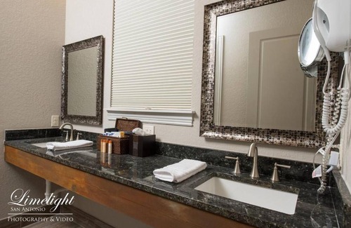 Spring Branch Cabina | The Casitas at Hidden Falls