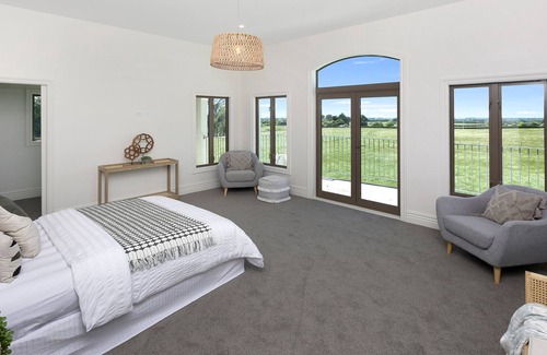 Sefton Casa | THE CASTLE SUITE - SEFTON HOLIDAY HOME in North Canterbury