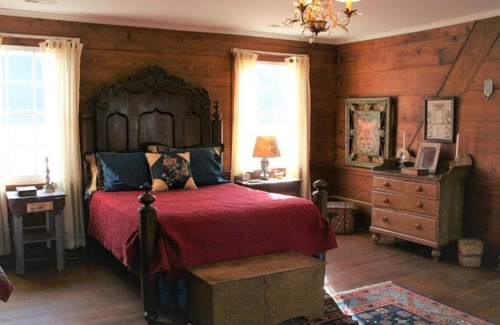 Free Union Casa | The Catterton House- historic home in wine country