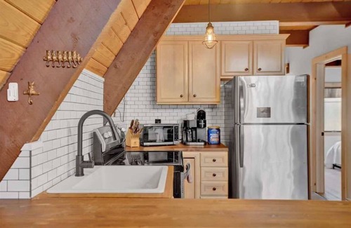 Long Pond Chalet De Esquí | The Cedar A-Frame | Hot Tub | Firepit | Fireplace