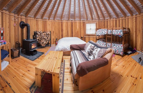 Indian Brook Complejo | Cedro Yurt en Cabot Shores Wilderness Resort